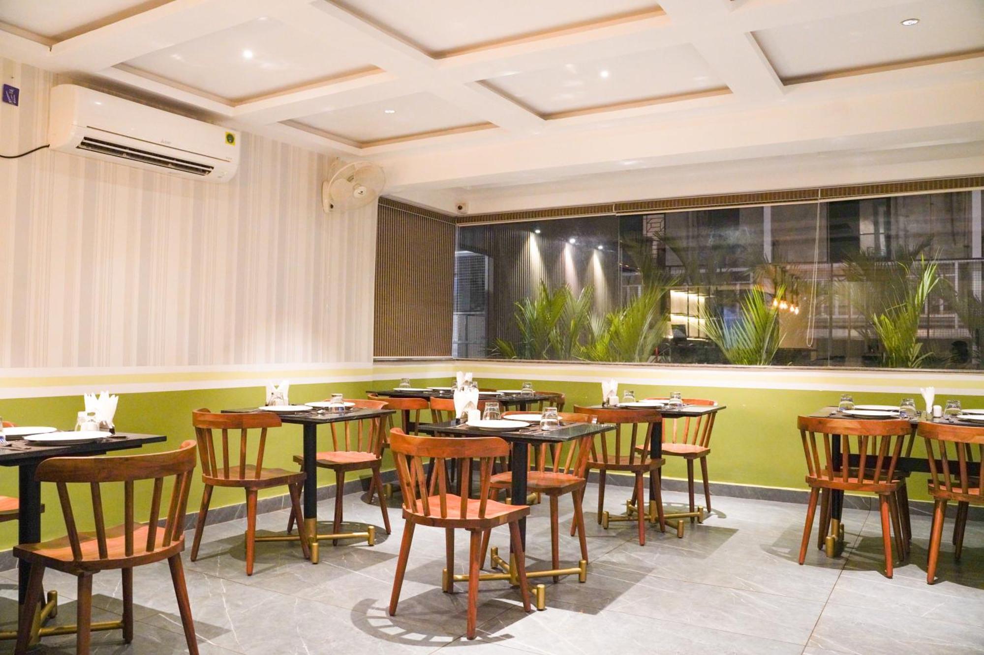 Ariena By Spree Hotels Goa Morjim Luaran gambar