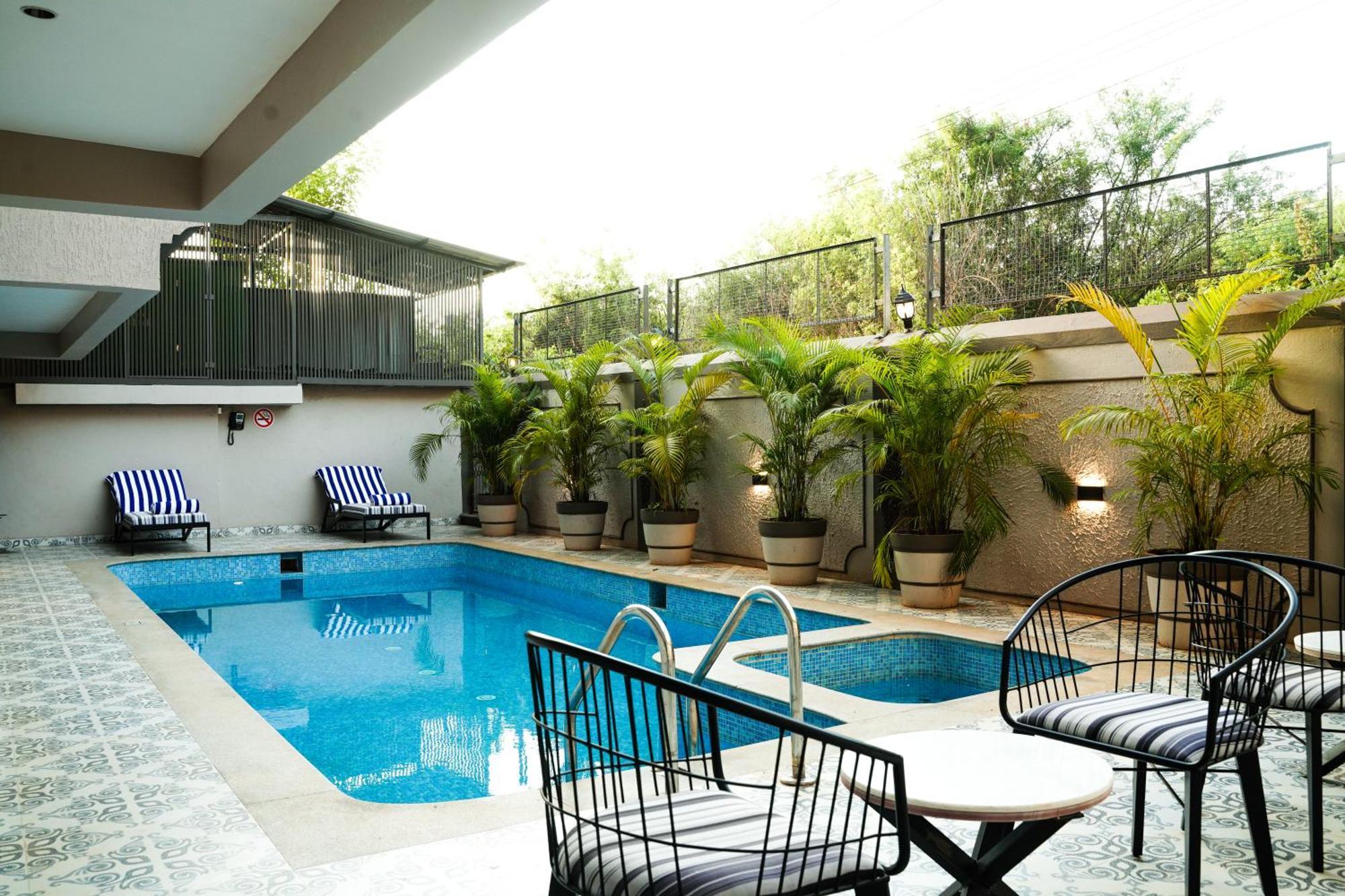 Ariena By Spree Hotels Goa Morjim Luaran gambar
