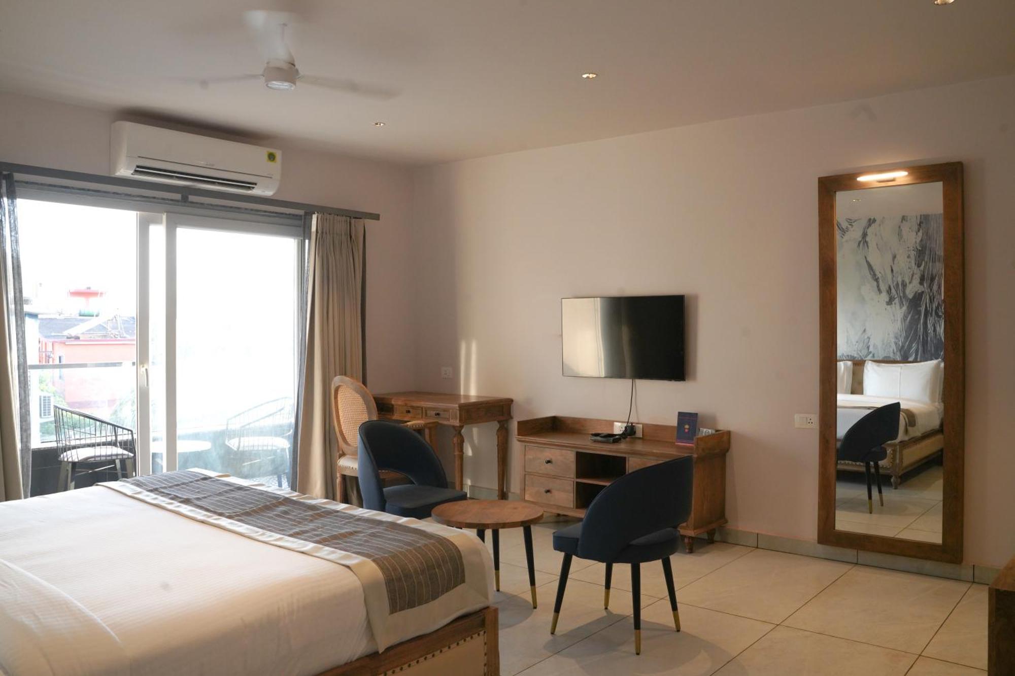 Ariena By Spree Hotels Goa Morjim Luaran gambar